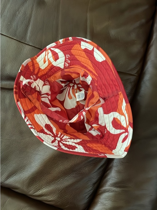 GAP Red Floral Bucket Hat with Orange Accents - Picture 8 of 8